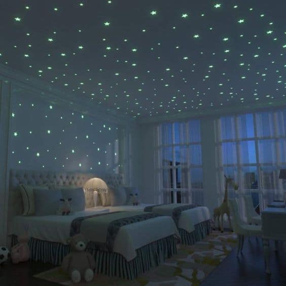 Estrellas para el techo del dormitorio de los niños