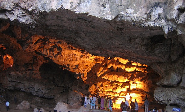 borra-caves vizag lugares famosos