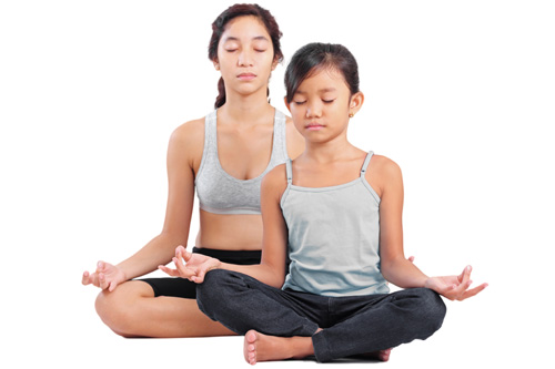 Sukhasana yoga para curar la presión arterial