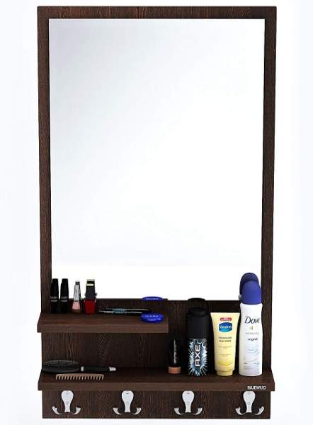 semplice specchio con cornice in legno