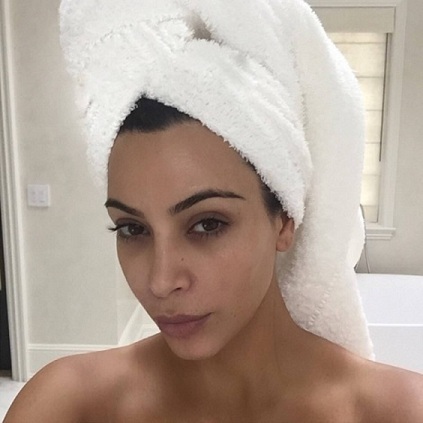 Look de ducha de Kim Kardashian