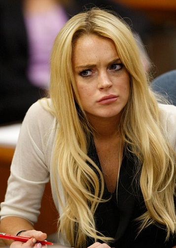 Lindsay Lohan senza trucco 7
