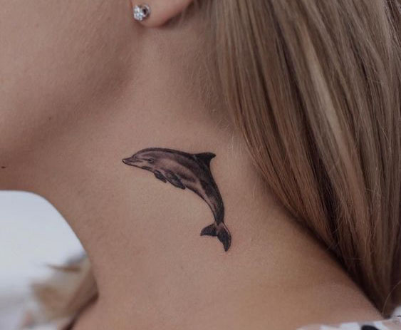 Diseños de tatuajes de delfines 9