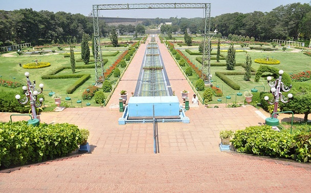 brindavan-jardines_mysore-lugares-turisticos