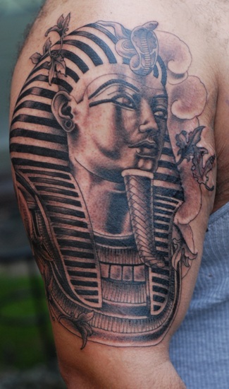 Tatuaggio del re egiziano