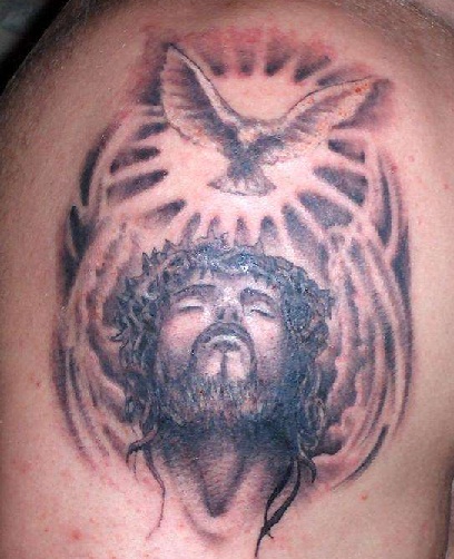 mejores-diseños-de-tatuajes-de-jesus-con-fotos13