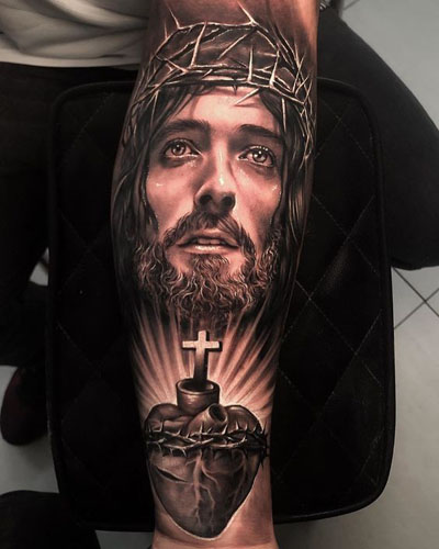 Los mejores diseños de tatuajes de Jesús 2