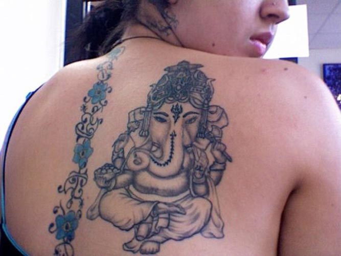 Mejores diseños de tatuajes de Lord Ganesha 7