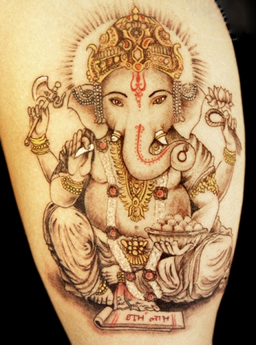 Diseños De Tatuaje De Ganesh Dorado