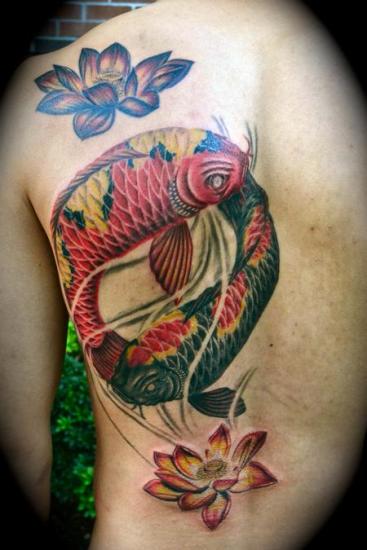 Doppio disegno del tatuaggio del fiore di loto con i pesci