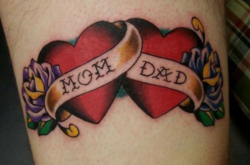 Diseño de tatuajes de amor de corazones pequeños