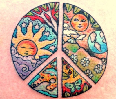 Diseño artístico del tatuaje del símbolo de la paz
