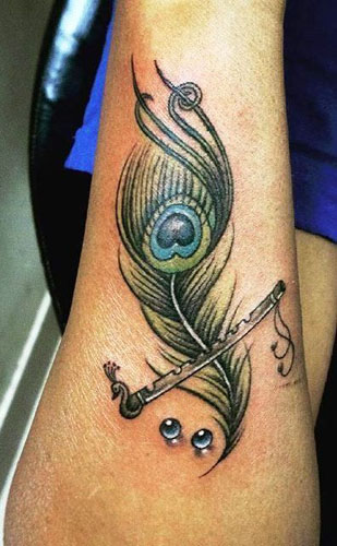 Los mejores diseños y significados de tatuajes de pavo real 5