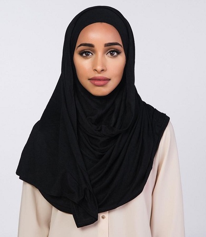 Estilo Hijab Negro
