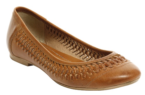 Zapatos planos de cuero formales marrón claro