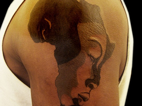 Disegno del tatuaggio della regina africana