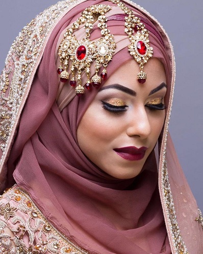 Hijab Matrimonio Reale