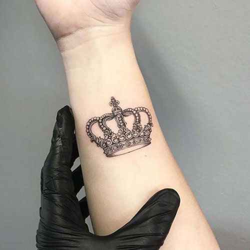 Disegni del tatuaggio della corona 2