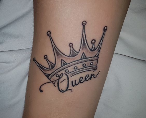 Disegni del tatuaggio della corona 6