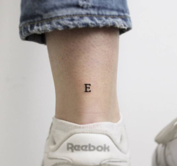 Diseño simple de letra E