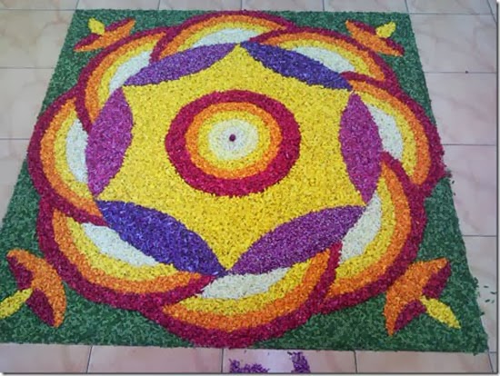 Flower Rangoli en un movimiento circular