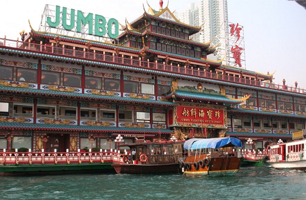 aberdeen-harbour-jumbo-kingdom_hong-kong-tourist-places