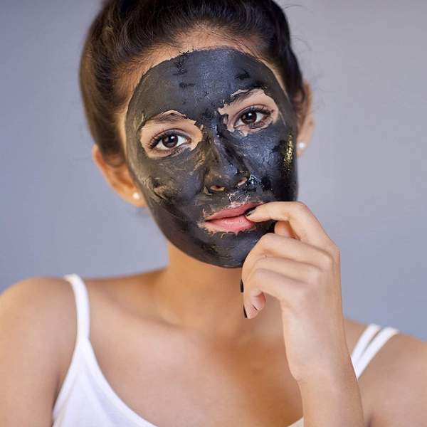 Le migliori maschere per il viso al carbone in India
