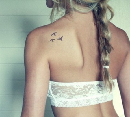 Diseños de tatuaje de paloma pequeña muy lindos