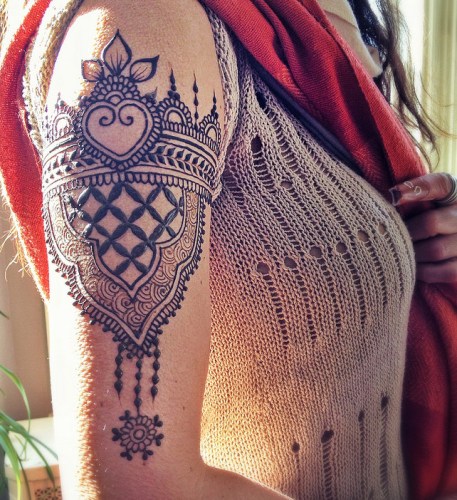 Disegni del tatuaggio arabo Mehndi per le braccia