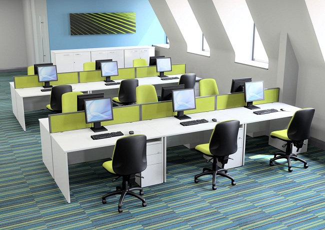 Diseño de interiores de oficina verde