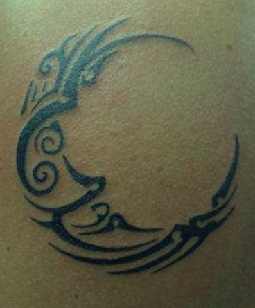 Tatuaje Luna Diseño Tribal
