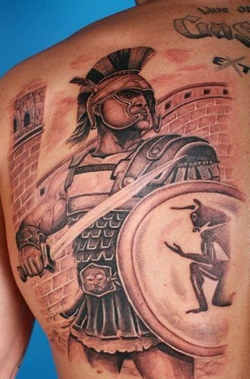 Disegno del tatuaggio del guerriero romano