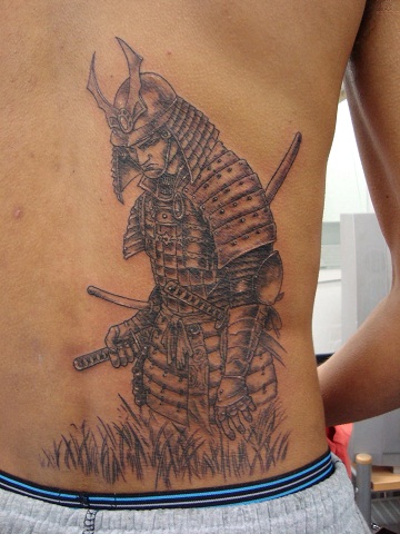 Semplice disegno del tatuaggio del guerriero