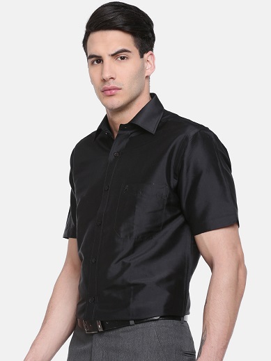 Camisa de hombre lisa de seda negra