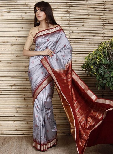 Diseños de Bomkai de sari de seda gris Sambalpuri