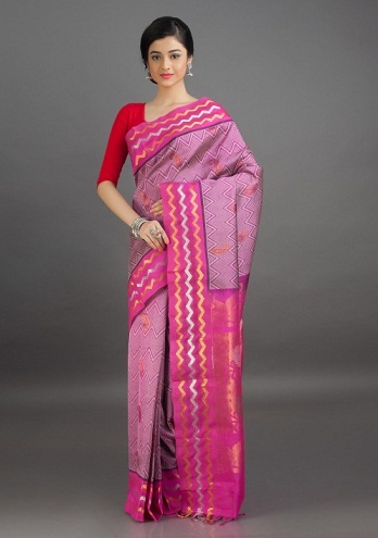 Sari de seda mangalagiri rosa con patrón ondulado