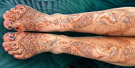 Ultimi disegni Mehndi con strass