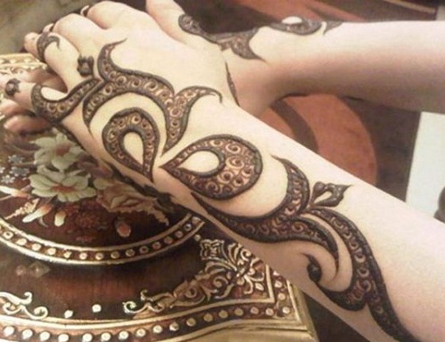 Ultimo design Mehndi ombreggiato