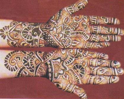 Diseños sombreados de Mehndi para manos