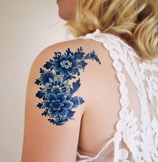 Diseños de tatuajes azules 7