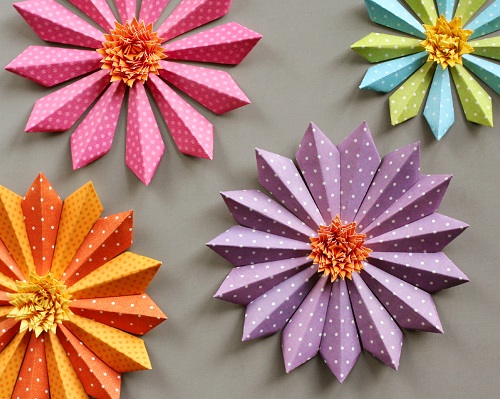 Artesanías de flores de papel de diseño exótico