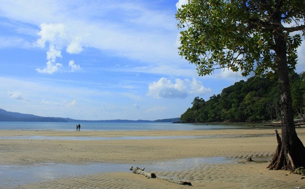 Playas en Andaman-Karmatang Beach