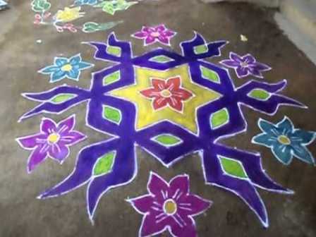 Diseño púrpura marathi Rangoli