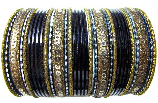 Set di braccialetti neri tradizionali indiani