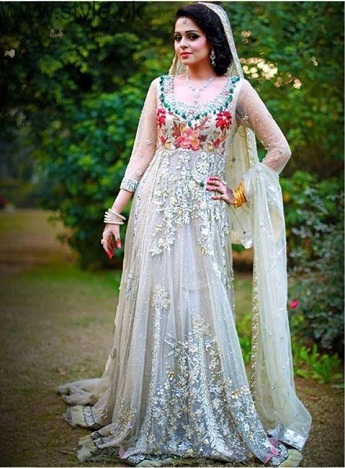 Vestido de compromiso de diseño paquistaní