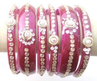 Set di braccialetti in vetro rosa