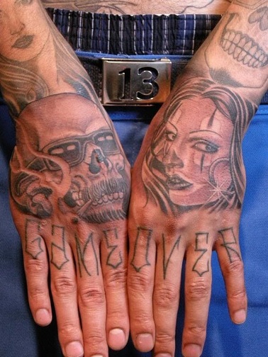 Disegno del tatuaggio gangster audace