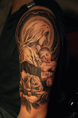 Tatuaggi Mary che toccano il cuore