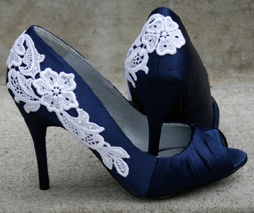 Sandali blu da sposa