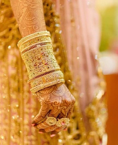 Conjuntos de brazaletes de novia de mano completa en oro